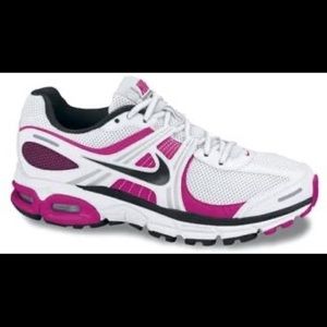 NWT!! Nike Air Max Moto+ 8 (W) Shoes